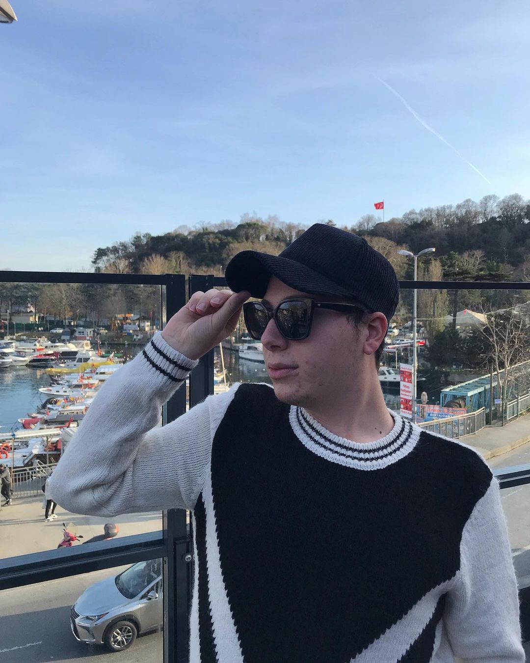 GÖRSEL AÇIKLAMASI BURAYA