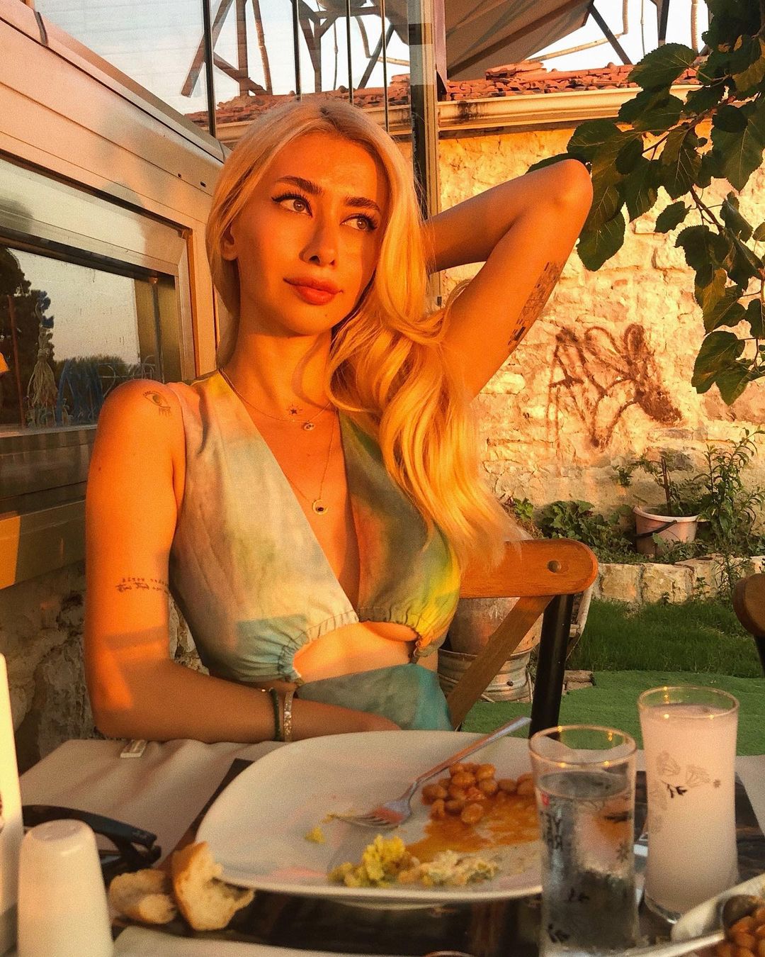 GÖRSEL AÇIKLAMASI BURAYA